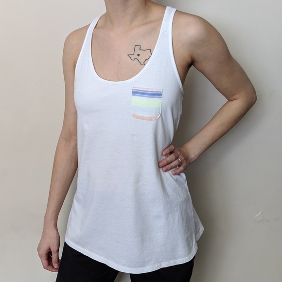 GAP Tops - BOGO🎉 Gap Body White Tank w/ colored pocket